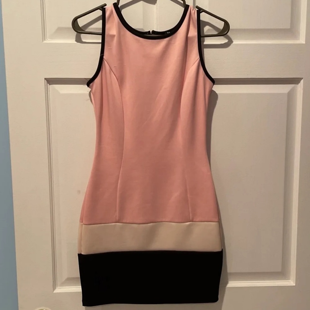 Colorblock sheath dress